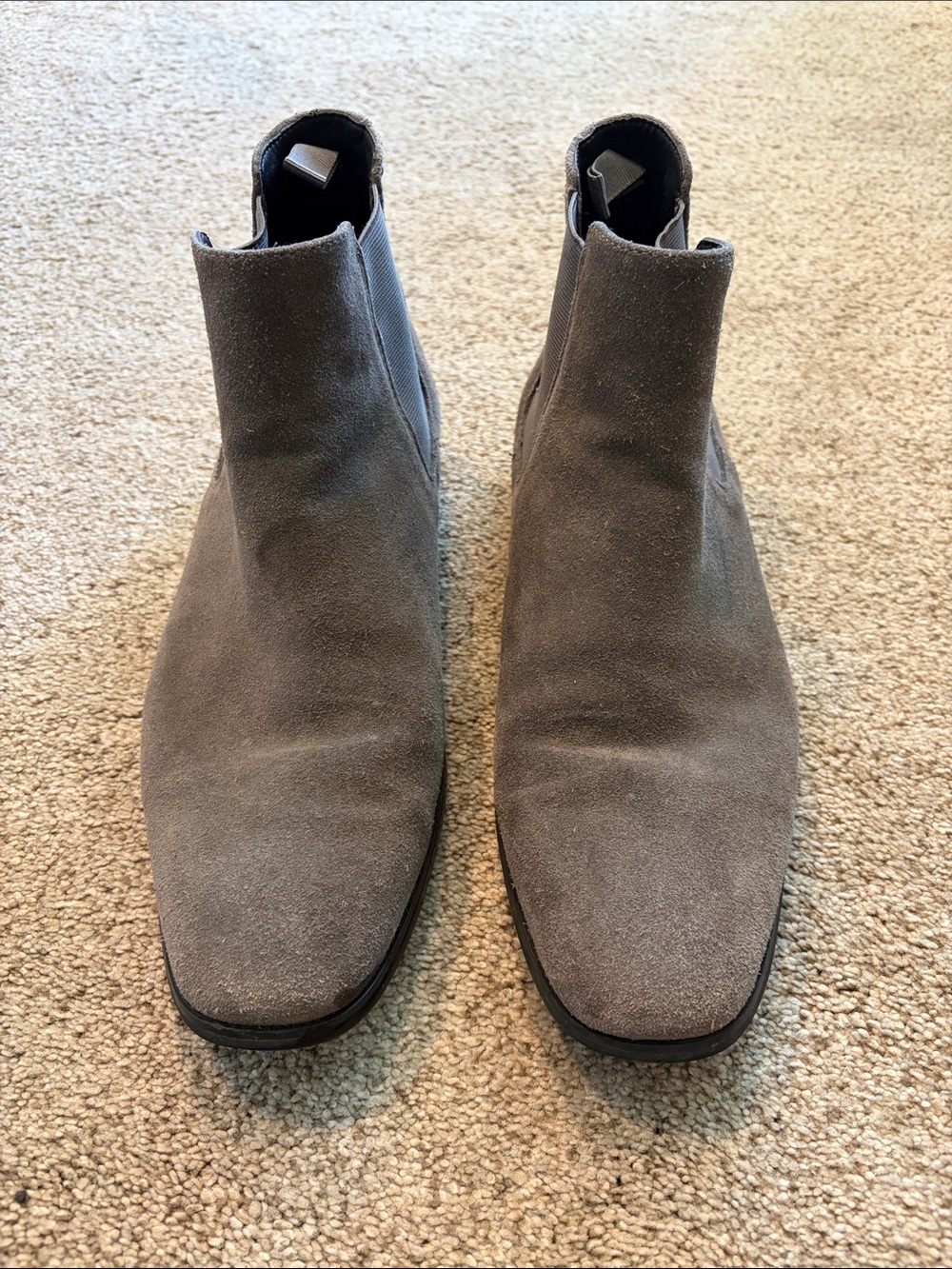 Express Men's Gray Suede Chelsea Boots